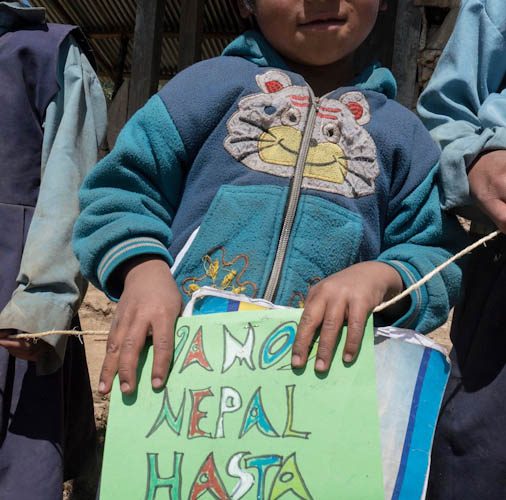 Ayuda Directa Himalaya reconstruirá una escuela en Nepal - Desnivel.com