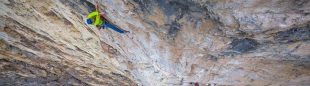 Sonnie Trotter en Blue jeans direct al Mt. Yamnuska (Rocosas Canadienses). 2015 (John Price)