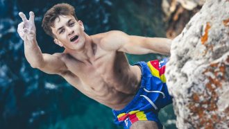 Hannes Van Duysen en 'Es Pontàs' 9a+ de psicobloc en mallorca (Foto: @nittimothee @yu_shoot).