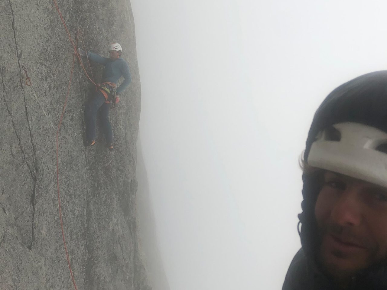 Yanis Cherqaoui, Baptiste Obino y Hugo Peruzzo en 'Le château dans le ciel' al Petit Dru (Foto: @hugo_peruzzo).