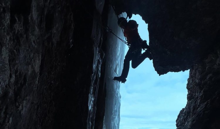 “Out of the dark” , por Simon Gietl y Vittorio Messini