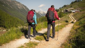 Trekking con mochilas Decathlon