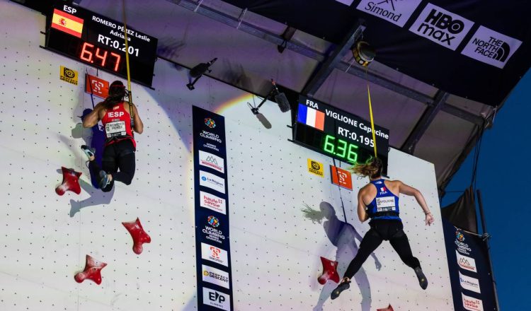 Leslie Romero y Capucine Viglione en la Copa del Mundo de Escalada de Velocidad de Chamonix 2026 (Foto: Jan Virt/World Climbing).